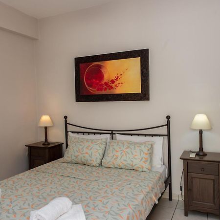 Kamari Blue Apartments Kalamata Eksteriør billede