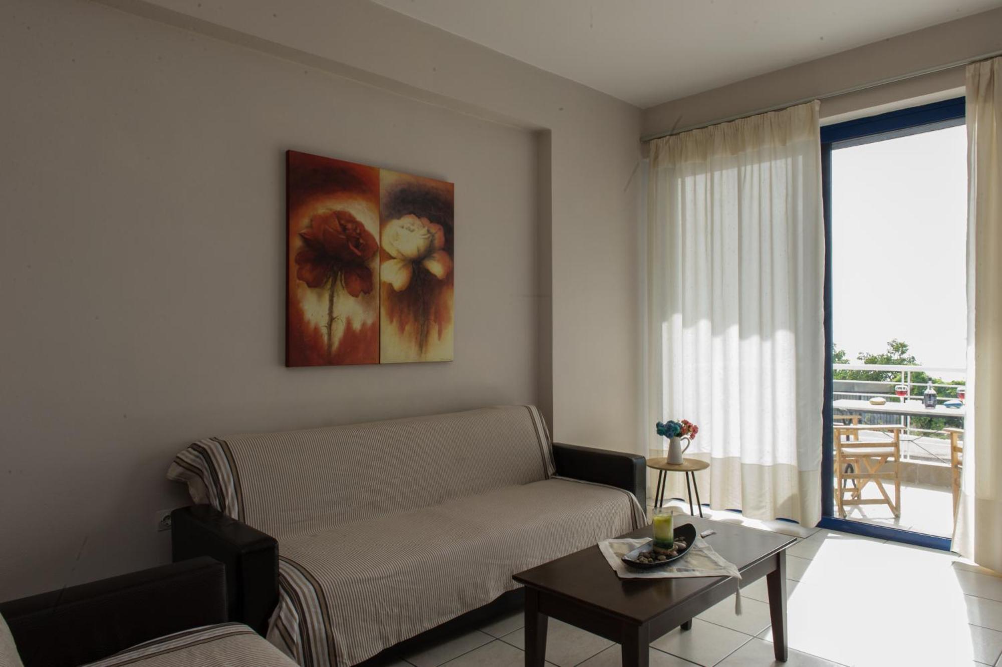Kamari Blue Apartments Kalamata Eksteriør billede