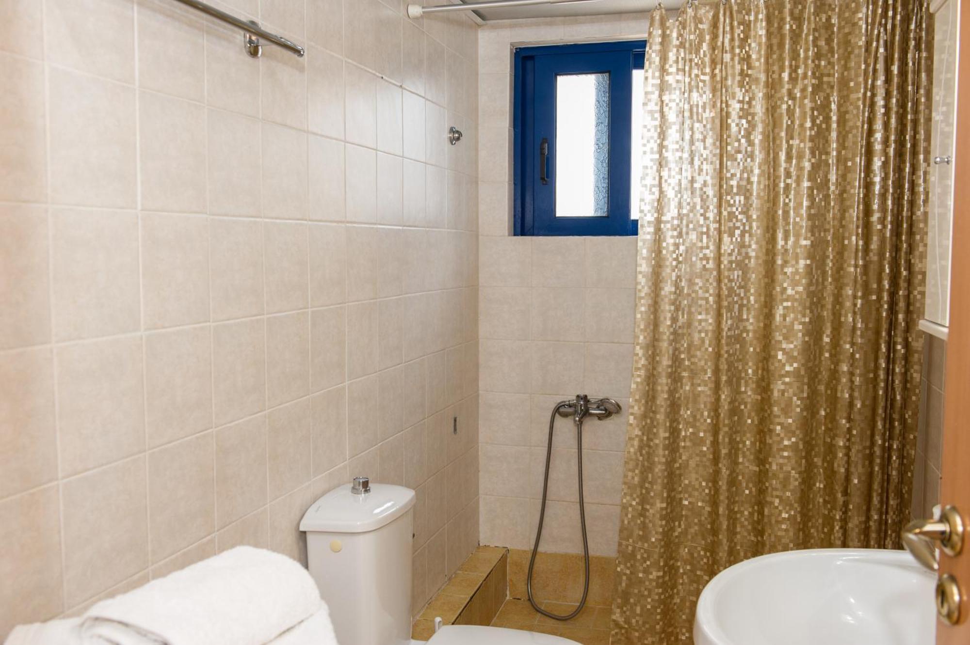 Kamari Blue Apartments Kalamata Eksteriør billede